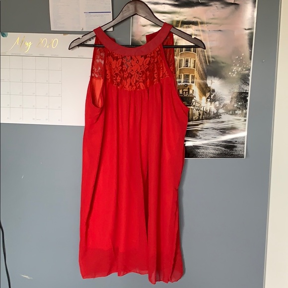 Red Dress - Picture 1 of 2